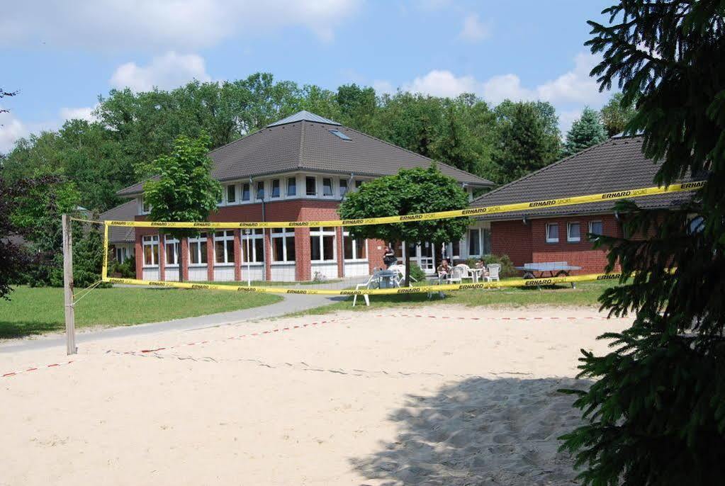 Krelinger Freizeit- Und Tagungszentrum Otel Walsrode Dış mekan fotoğraf